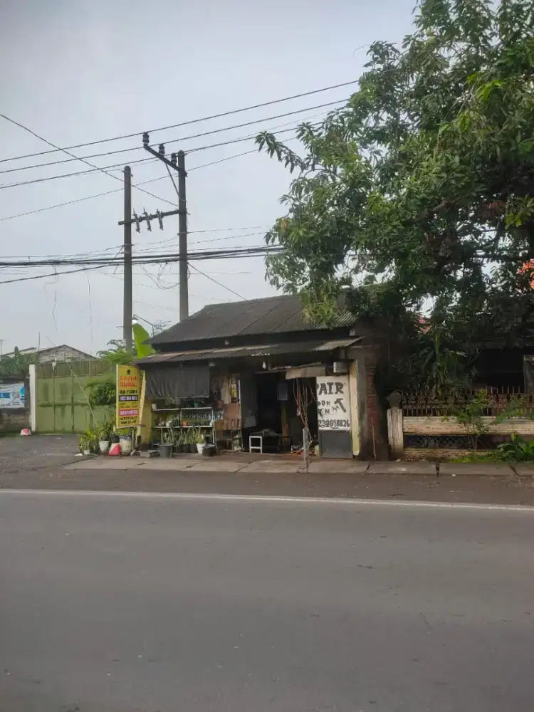 Dijual Rumah Dan Tanah di pinggir jalan Mengganti Gresik
