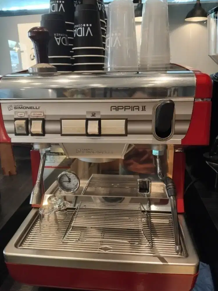 Mesin kopi SIMONELLI APPIA 2 Nouva