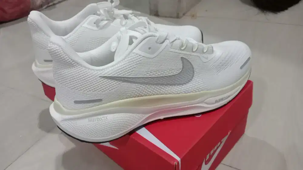 Running Nike Pegasus