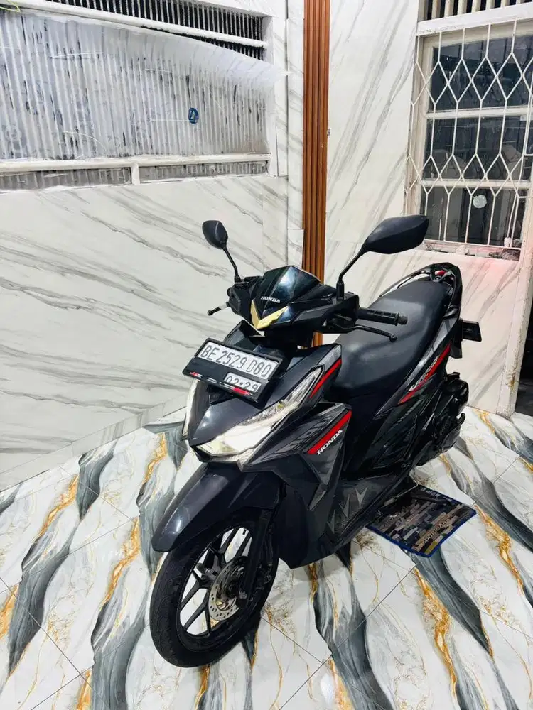 VARIO NEW LED ISTIMEWA 2018 Pajak Hidup