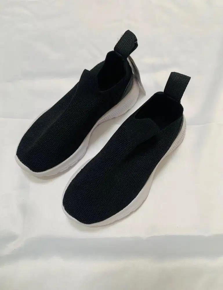Sepatu Anak Unisex – Original H&M