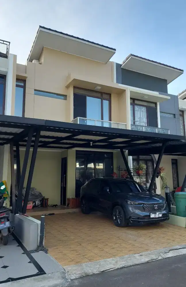 Dijual Cepat Rumah di Metland Transyogi