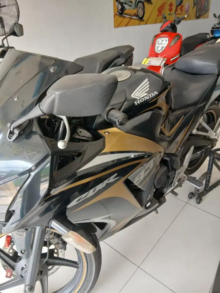 CBR 150 R TAHUN 2015