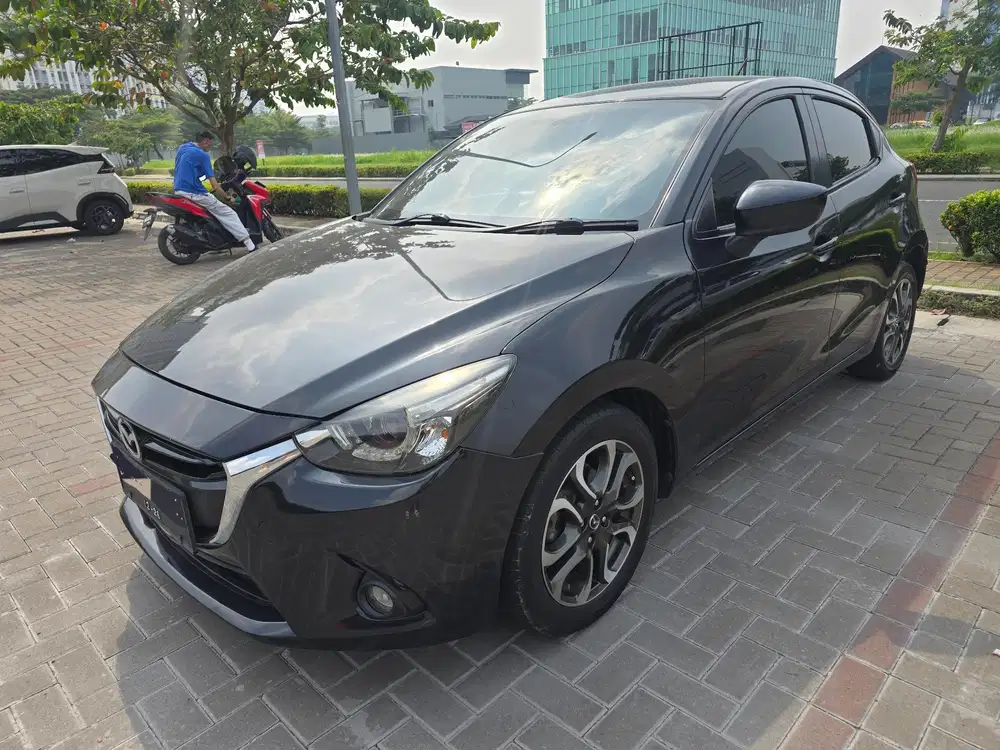 Mazda 2 2016 Bensin