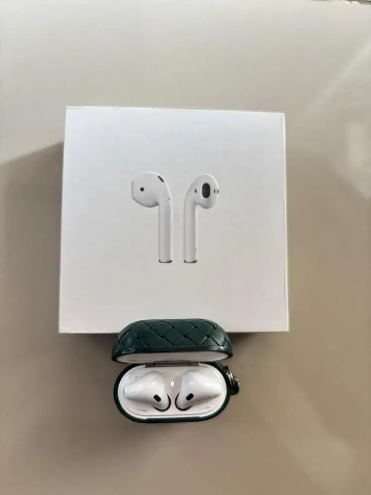 Airpods with Charging Case
