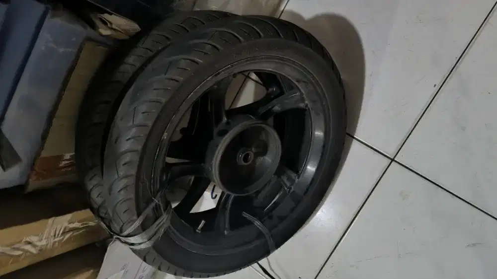 Velg Ori Yamaha Mio 5TL + Ban masi tebal