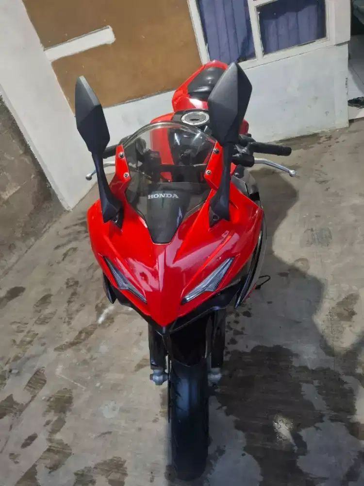 HONDA CBR 150 R TAHUN 2021