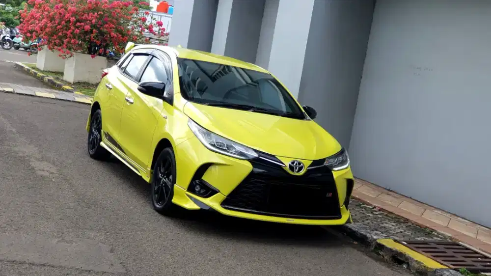 [ ANTIK LOW KM ] Toyota Yaris 1.5 S GR Sport CVT AT 2022/2023