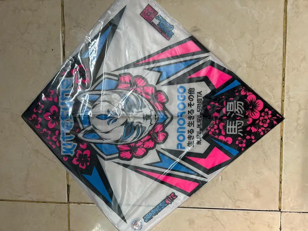 Dijual layangan koleksi spesial tournament wibu kitesune