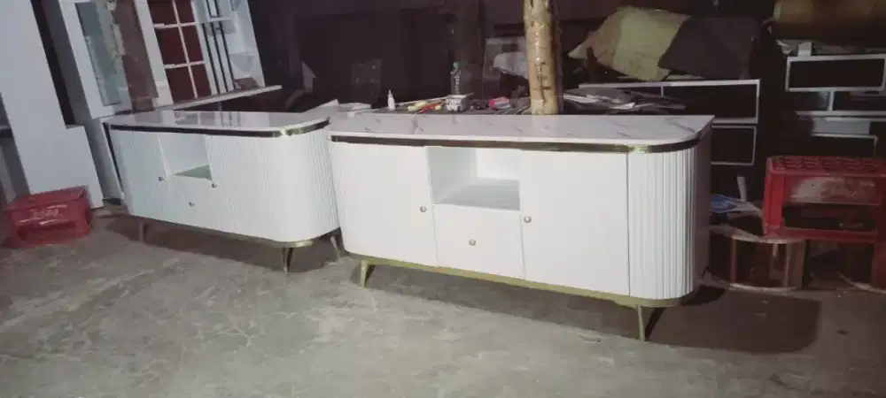 Meja Tv Salur 120x40x80cm