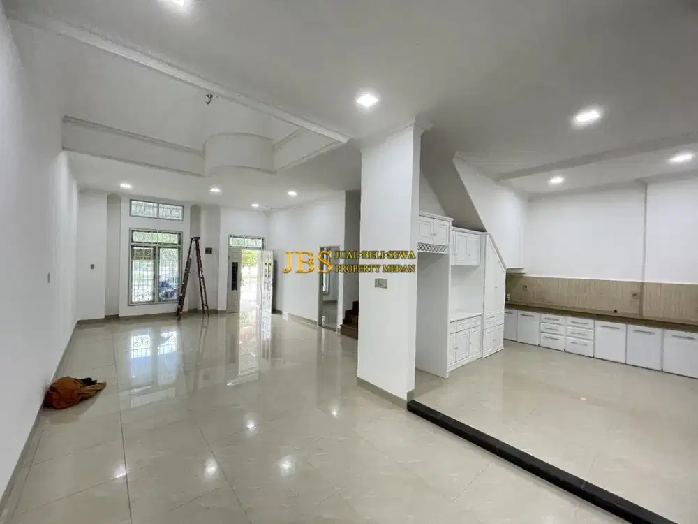 Dijual/Disewakan Rumah Baru Renov di Komplek Cemara Hijau Medan Jalan Metal