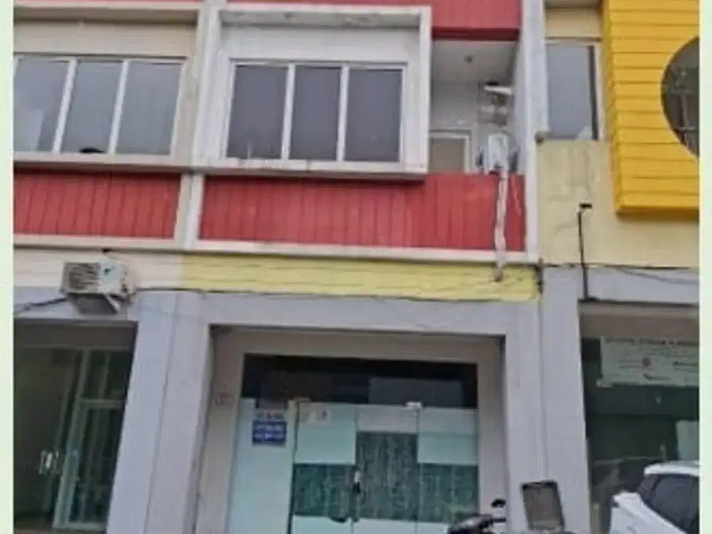 Dijual Ruko Golden 8 di Gading Serpong Parkir Luas