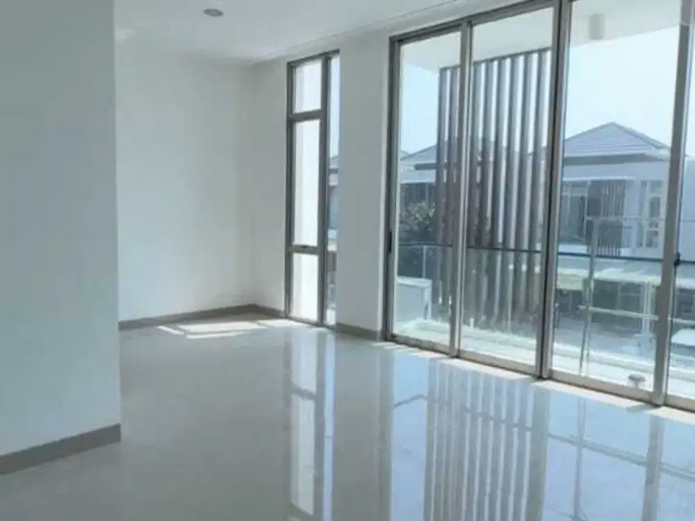 Disewakan Rumah Unit Rapih dan Luas Cluster Tampa PIK 2