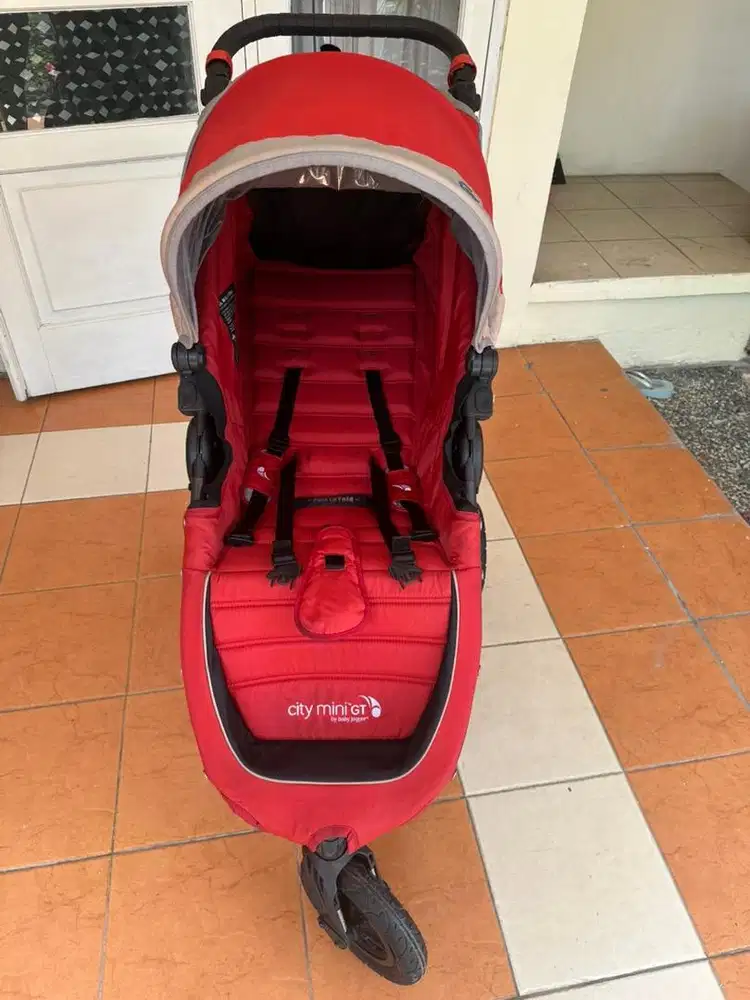 Stroller bayi City Mini GT by Baby Jogger Preloved