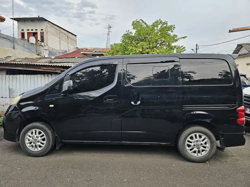 Nissan Evalia 2014 Bensin