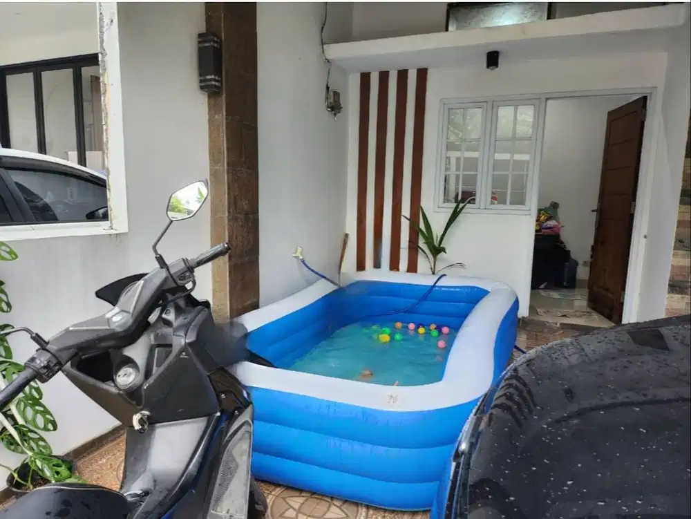 Disewakan Rumah 2 Lantai di Kavling UI Barat Tanah Baru Depok