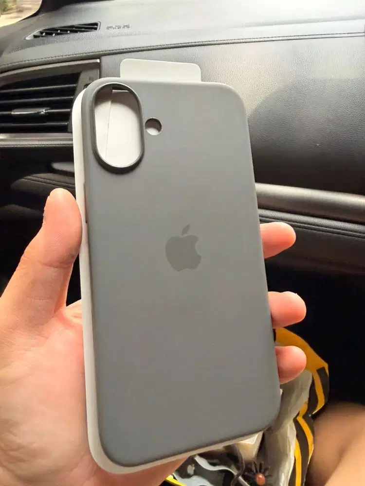 iPhone 16 Plus Silicon Case Grey Original
