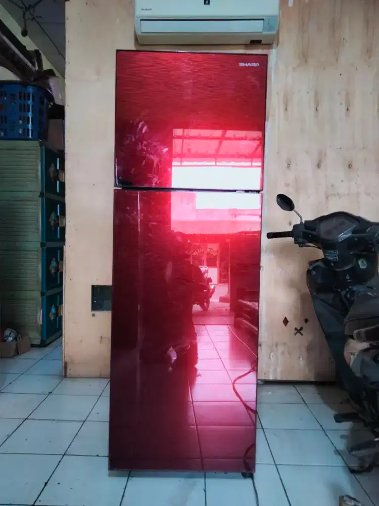 KULKAS 2PINTU ( SHARP )