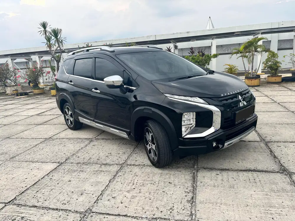 Mitsubishi Xpander Cross 1.5L 4X2 At 2022 Premium Package Facelift
