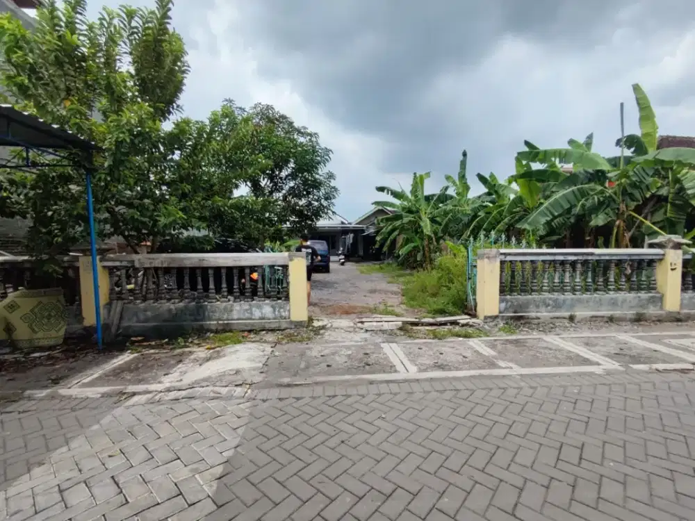 Dijual Tanah Bonus - Rumah di Seturan Utara Selokan Mataram.