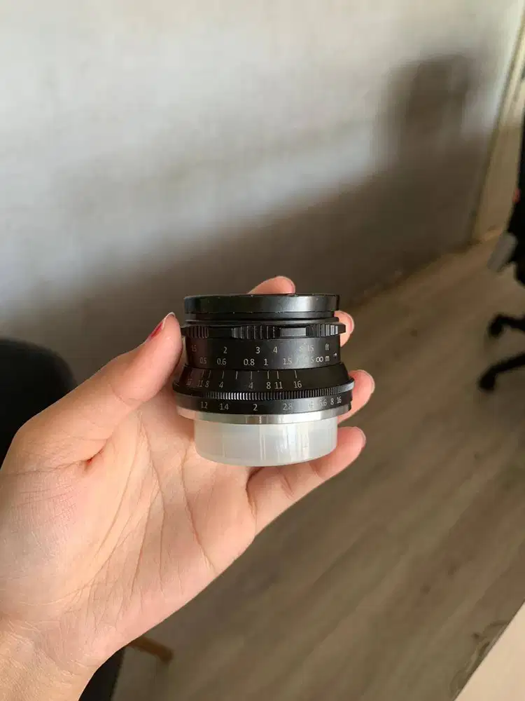 LENSA 7 ARTISANS 35MM F1.2 FOR FUJIFILM