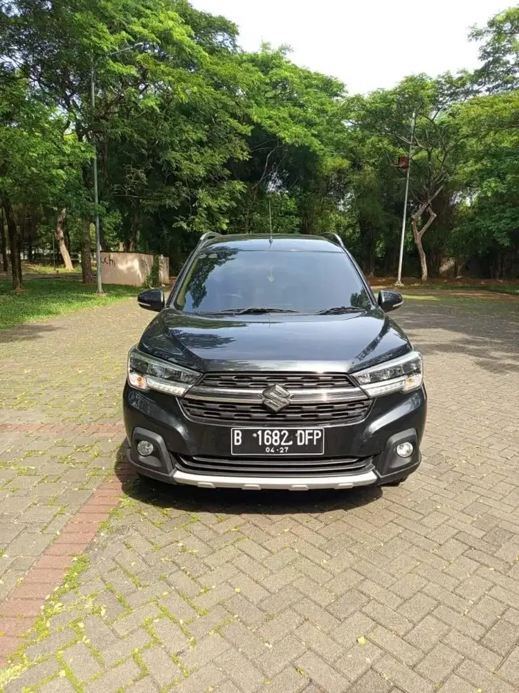 SUZUKI XL 7 ALPHA MATIC 2022 HITAM