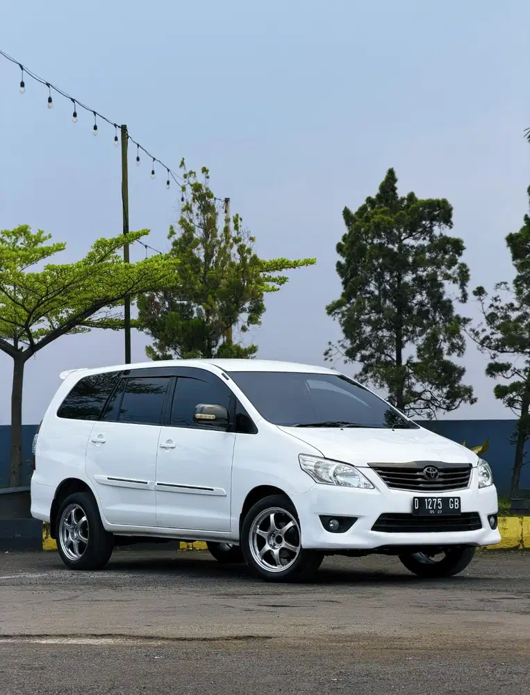 Innova G Diesel 2012 Matic ISTIMEWA TERAWAT