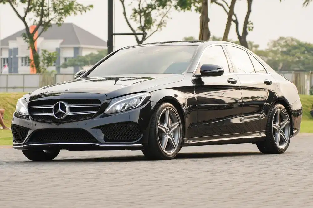 (DP 10jt) Mercedes Benz C300 AMG Line 2018 (W205)