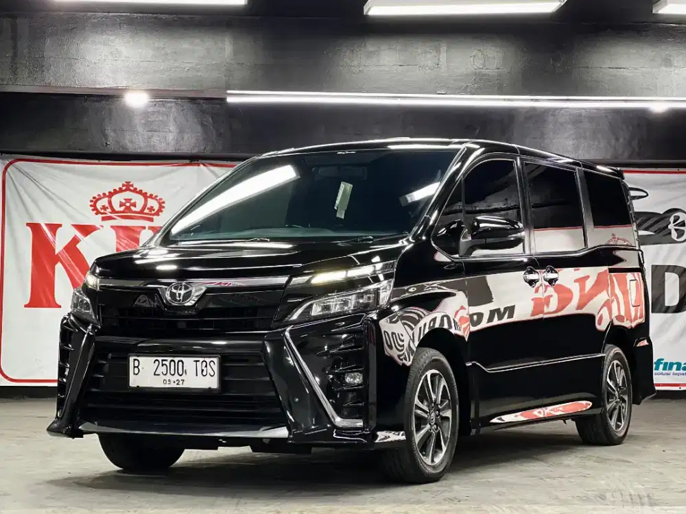 Voxy 2.0 AT 2017 Istimewa