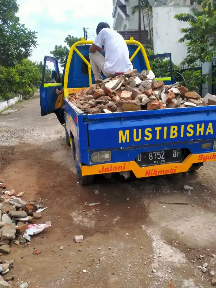Jasa angkut & buang brangkal puing barangkal sampah daun prabotan dll