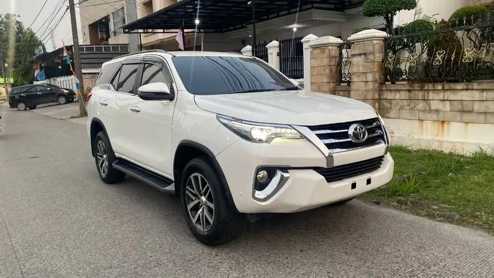 Toyota Fortuner 2.4 VRZ TRD 4x4 2021