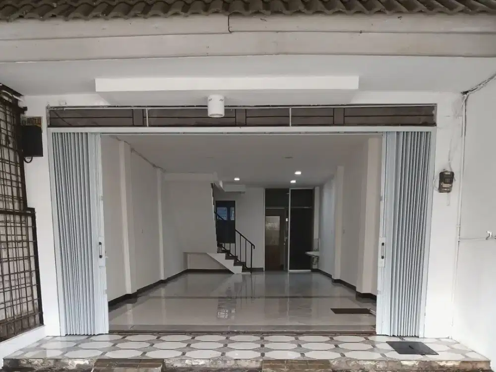 Dijual Ruko Kosambi 3 Lantai dengan LT.5x21m2 Harga Bisa Nego