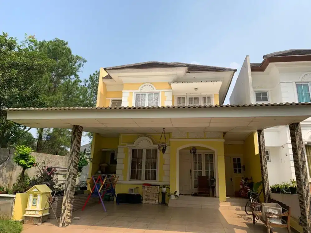 RUMAH 2 LANTAI POSISI HOOK KULDESAK DI KOTA WISATA