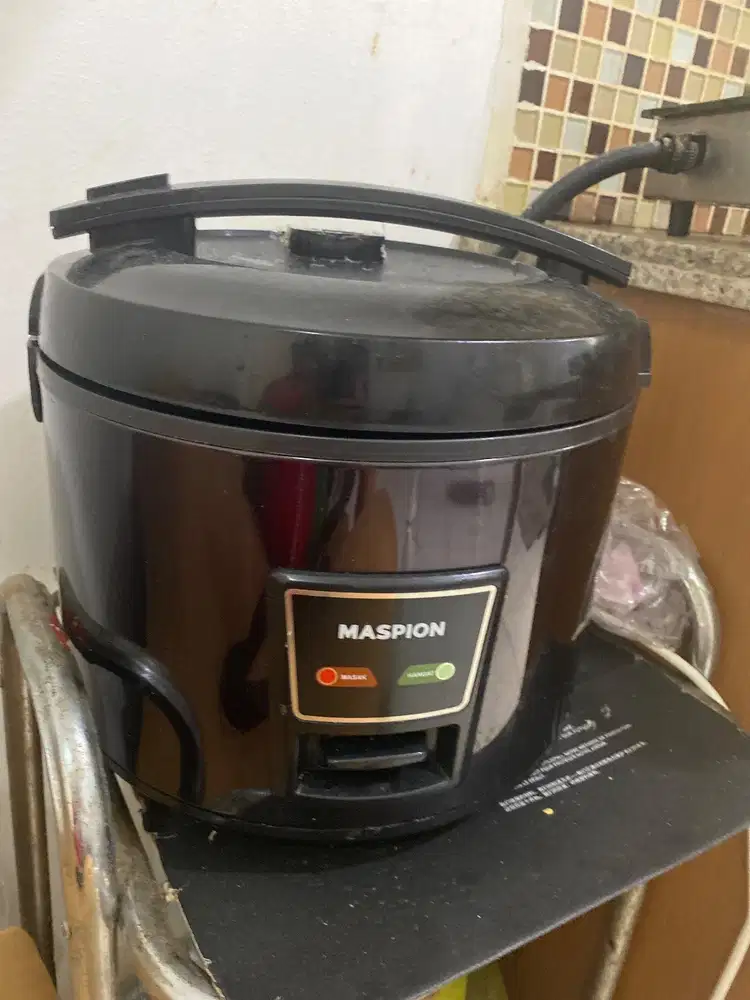 Maspion rice cooker magic com