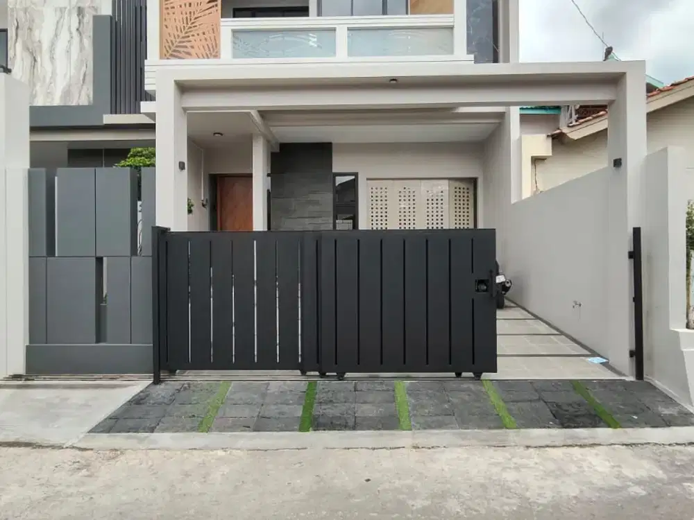 DI JUAL RUMAH PREMIUM 2 LANTAI DEKAT KAMPUS UGM JOGJAKARTA