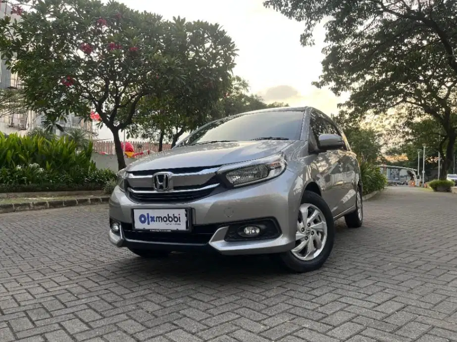 LOW DP Honda Mobilio 1.5 E Bensin-MT 2018 FMG