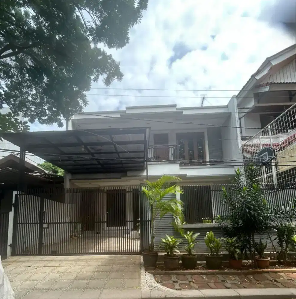 Dijual Rumah Bagus Siap Huni di Pondok Indah -nrl