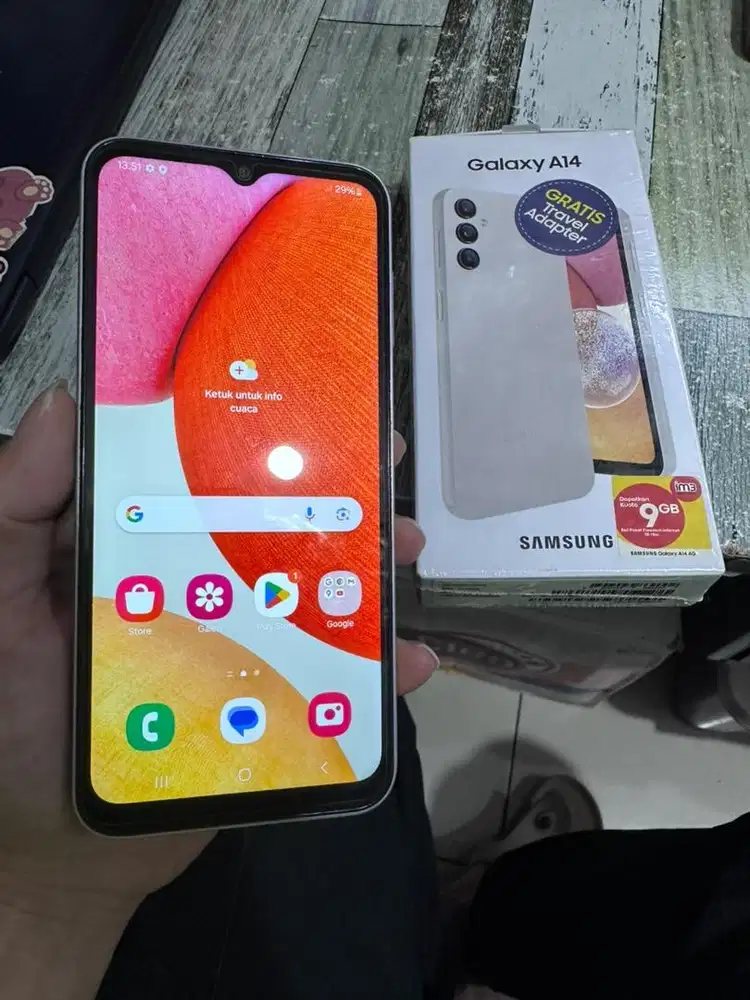 Samsung a14 6/128 istimewah resmi fullset mulus no charger aja net aja