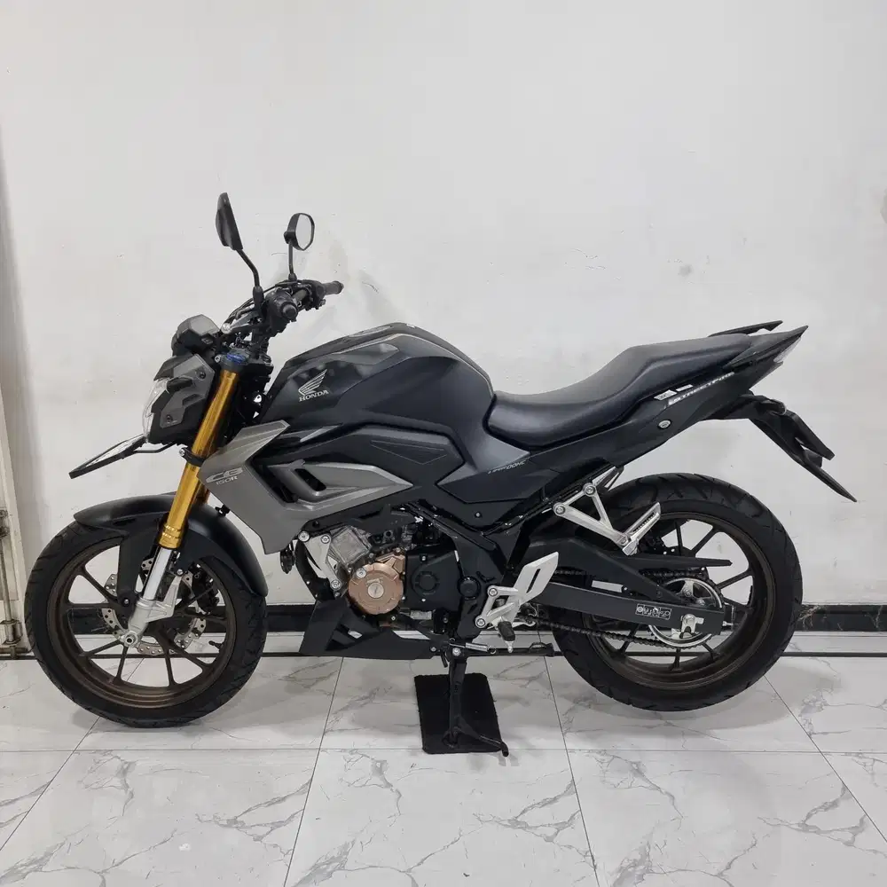 Honda CB150R USD LED Fi 2024 / 2025 bln 12 KAYAK BARU CB 150 R