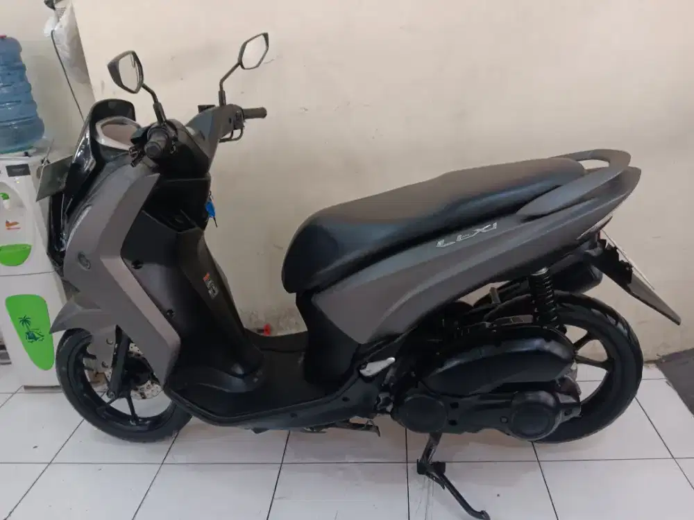 Lexi lx thn 2018 top