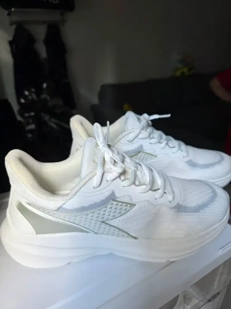 Diadora Super White Elegant Size 41 Original