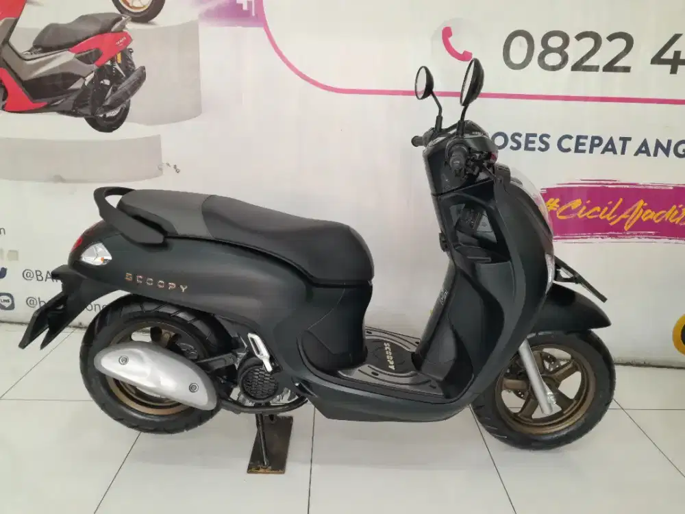 HONDA SCOOPY PRESTIGE 2025 BLACK
