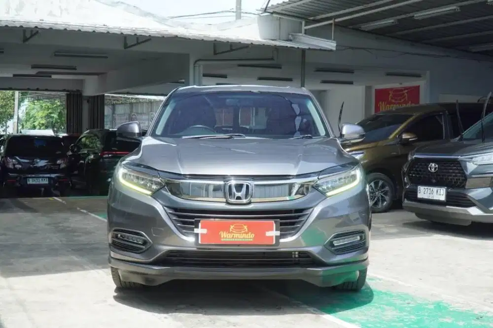 Honda HRV 1.5 SE CVT Matic AT tahun 2020 Abu abu grey DP minim 33 juta