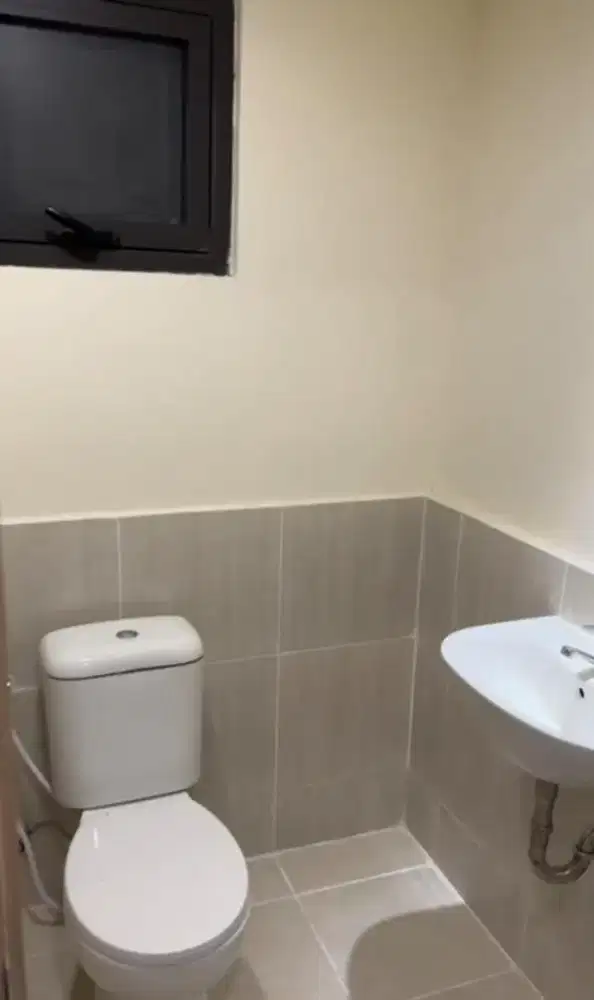 Dijual apartemen meikarta tower rosewood, butuh uang