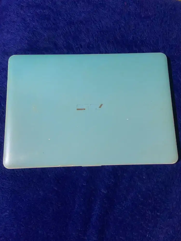 Dijual laptop Asus lecet pemakaian bisa nego