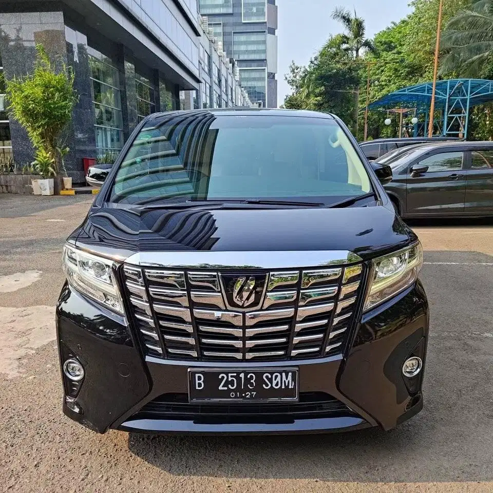 Alphard G 2016 matic dp ringan low km good condition