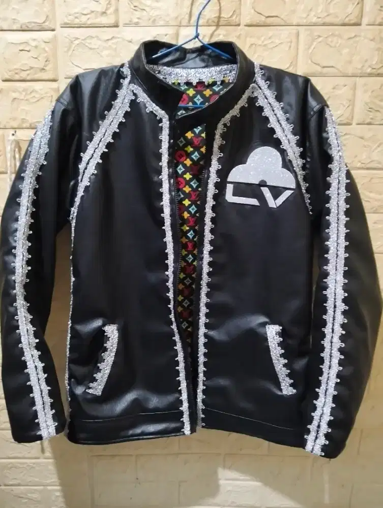 LV jaket leather ( sintetic )