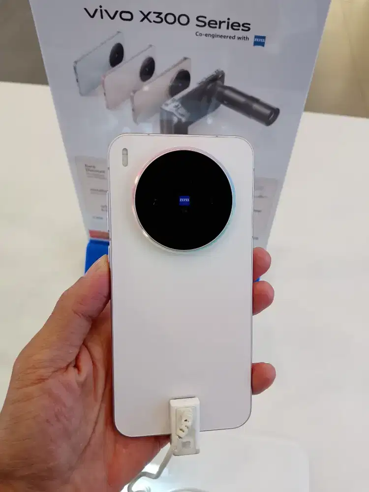 Vivo X300 promo cicilan bunga 0%