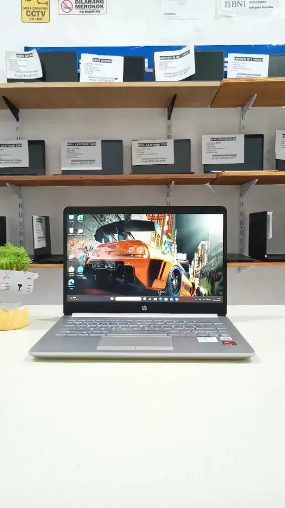 Laptop second Hp 14s-DK1507AU AMD Athlon Silver 3050U Ram 8 GB