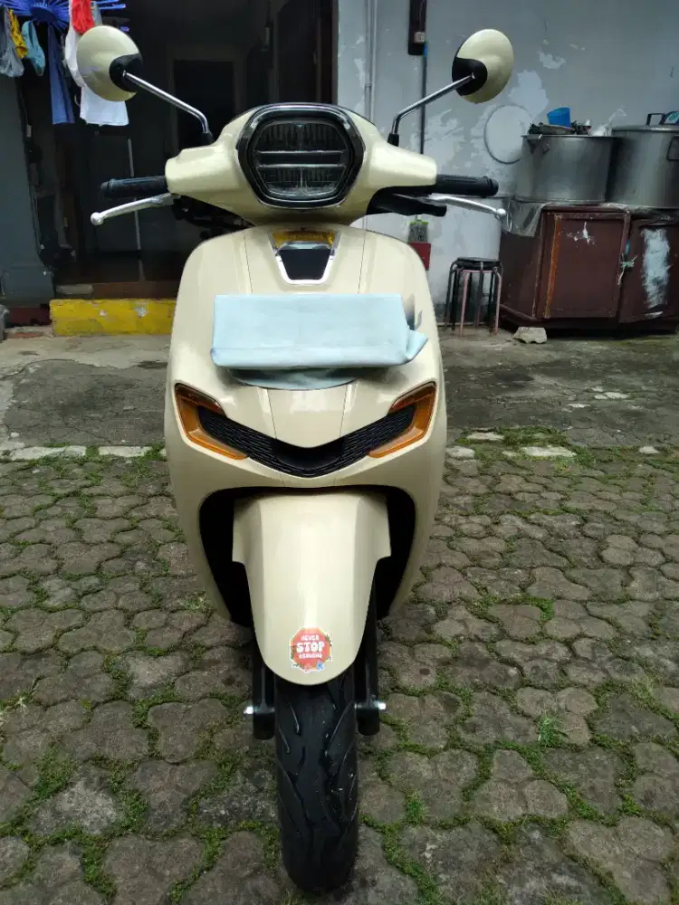 Dijual Honda Stylo 160 Cream 2025